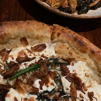 Ninety Acres - Artichoke pizzza - New American Near Me - Peapack, New Jersey