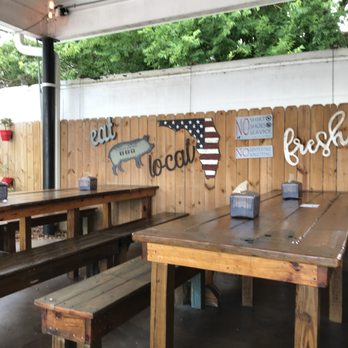 Crydermans Barbecue - a wooden table and benches - Barbeque Near Me - Cocoa, Florida Crydermans Barbecue - a wooden table and benches - Barbeque Near Me - Cocoa, Florida