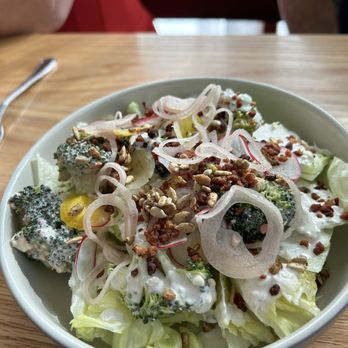 Canard - Oregon City - Broccoli Cobb salad - French Near Me - Oregon City, Oregon Canard - Oregon City - Broccoli Cobb salad - French Near Me - Oregon City, Oregon