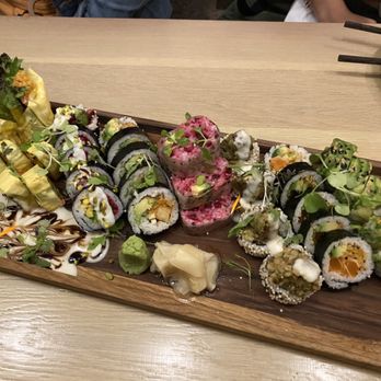 Bloom Sushi - Vegan Near Me - Montreal, Quebec