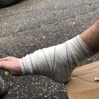 Pacific Medical Clinic - INJURED RIGHT FOOT - Walk-in Clinics Near Me - Vancouver, British Columbia Pacific Medical Clinic - INJURED RIGHT FOOT - Walk-in Clinics Near Me - Vancouver, British Columbia