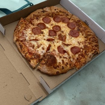 22nd Street Pizza - Small Pepperoni pizza - Pizza Near Me - Newport Beach, California 22nd Street Pizza - Small Pepperoni pizza - Pizza Near Me - Newport Beach, California