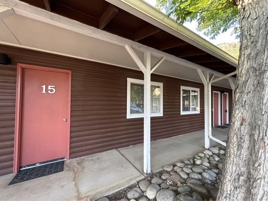 Stone Mountain Lodge and Cabins
