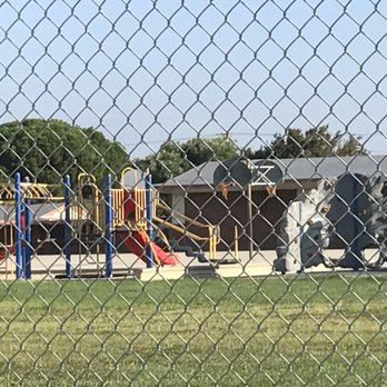 Victor Park - Out in the direct sun with no shade - Parks Near Me - Torrance, California Victor Park - Out in the direct sun with no shade - Parks Near Me - Torrance, California