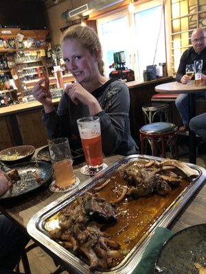 Broderick Irish Pub Elmshorn – Bier, Burger, Live-Musik & Events by null