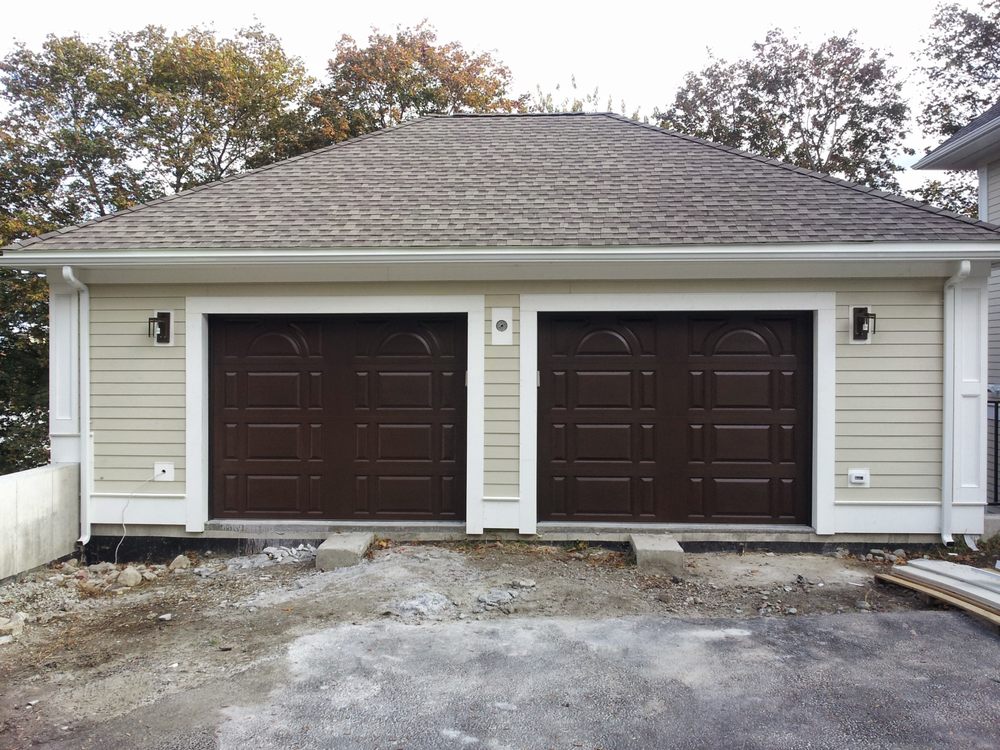 BUDGET OVERHEAD DOOR Updated April 2024 10 Photos 24 May St