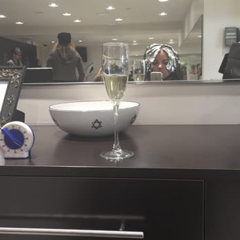 Salon O - Wine while you wait! Awesome - Hair Salons Near Me - Syosset, New York