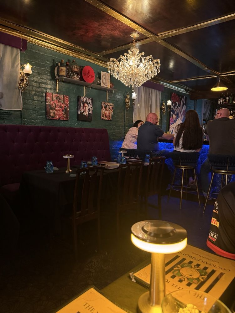 White Rabbit Cocktail Parlour