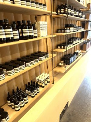Aesop NW 23rd Avenue by null