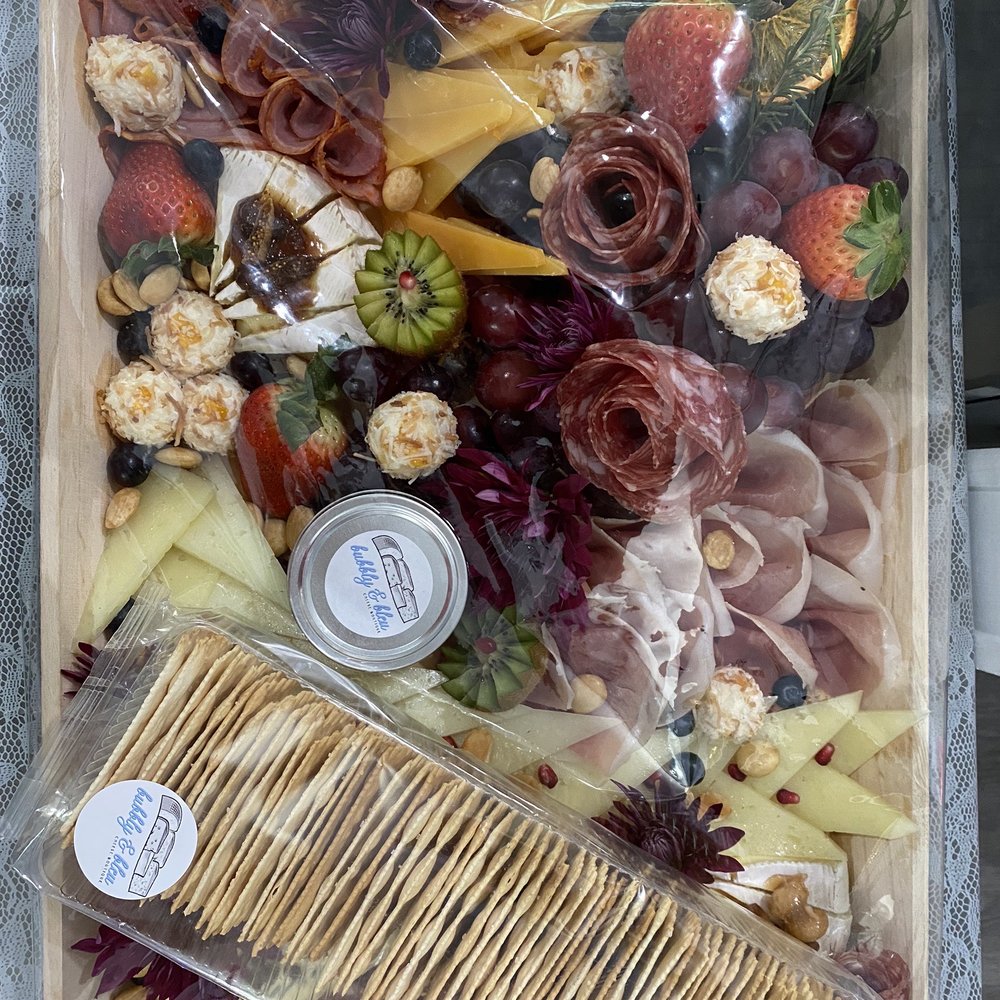 Bubbly & Bleu - Grande 2.0 - Cheese Shops Near Me - Honolulu, Hawaii
