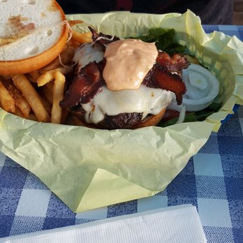 Bill's Grill - 1/2 lb on a gluten free bun - Burgers Near Me - Prescott, Arizona