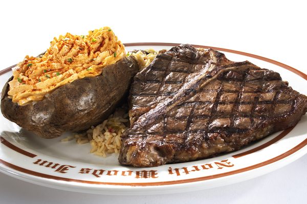 Clearman's North Woods Inn of Covina by null