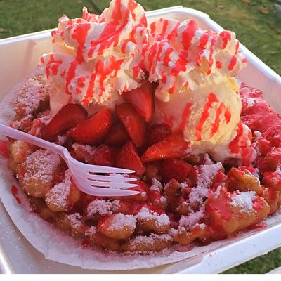 Fun-Diggity Funnel-Cakes by null