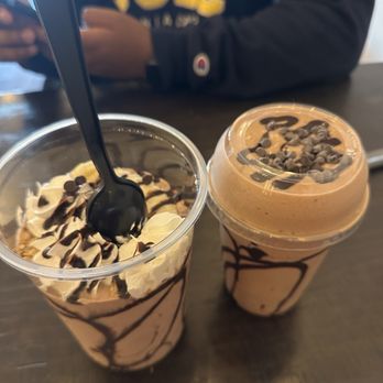 Healthy Spot Tracy - Chocolate peanut butter bowl & Java Chip Smoothie - Juice Bars & Smoothies Near Me - Tracy, California
