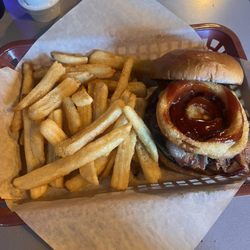 Ambro's Roadhouse - Bbq burger
