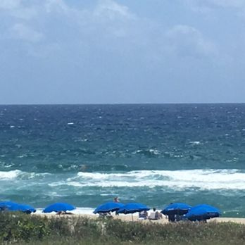 Boston's On the Beach - Seafood Near Me - Delray Beach, Florida