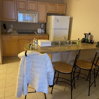 Mill Creek Hotel - Hotels Near Me - Lake Geneva, Wisconsin