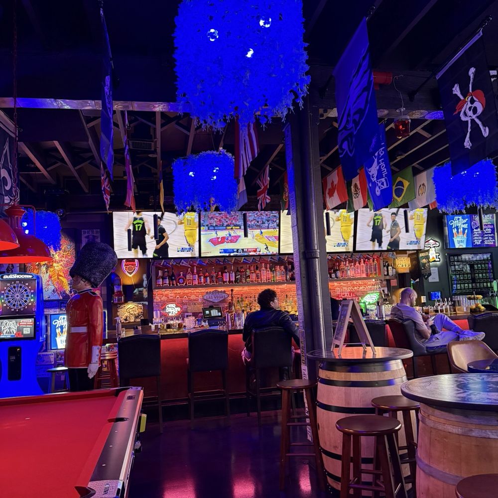Blue Birdy - Gastropubs Near Me - West Hollywood, California Blue Birdy - Gastropubs Near Me - West Hollywood, California