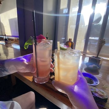 Lucky Robot Restaurant - Suika Mule & Desert Oasis - Sushi Bars Near Me - Austin, Texas Lucky Robot Restaurant - Suika Mule & Desert Oasis - Sushi Bars Near Me - Austin, Texas