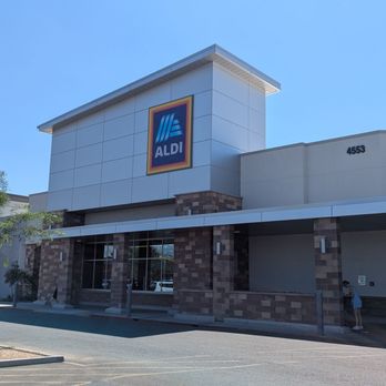 ALDI - Outside - Grocery Near Me - Phoenix, Arizona