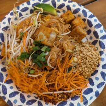 Line Thai Cafe - Pad thai - Thai Near Me - Alpine, Texas Line Thai Cafe - Pad thai - Thai Near Me - Alpine, Texas