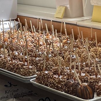 Kilwins Ice Cream - Chocolate - Fudge - Ice Cream & Frozen Yogurt Near Me - Celebration, Florida Kilwins Ice Cream - Chocolate - Fudge - Ice Cream & Frozen Yogurt Near Me - Celebration, Florida