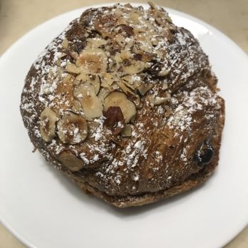 Il Mondo Caffe - Almond Croissant. Very good marzipan. - Cafes Near Me - Vancouver, British Columbia Il Mondo Caffe - Almond Croissant. Very good marzipan. - Cafes Near Me - Vancouver, British Columbia