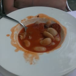 La Golondrina - Faba bean soup