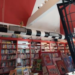 Lemuria Book Store