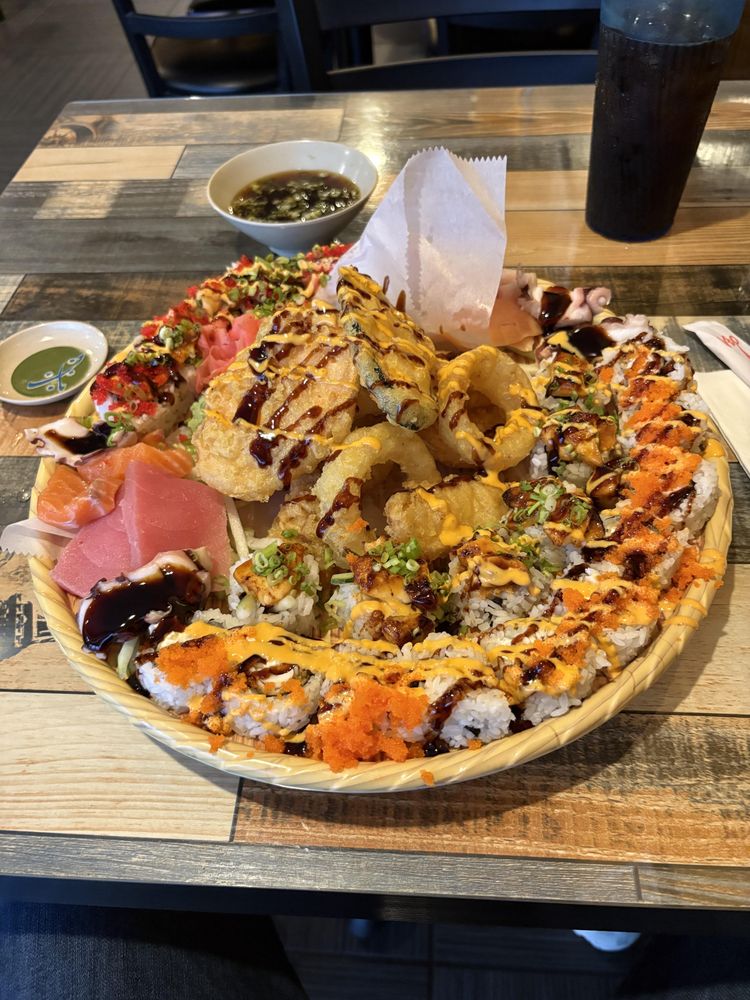 Dozo Sushi & Hibachi Restaurant Image