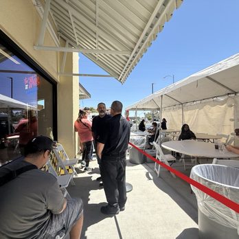 The Hat - Extra seating and shaded area for those that needed it - Burgers Near Me - Las Vegas, Nevada The Hat - Extra seating and shaded area for those that needed it - Burgers Near Me - Las Vegas, Nevada