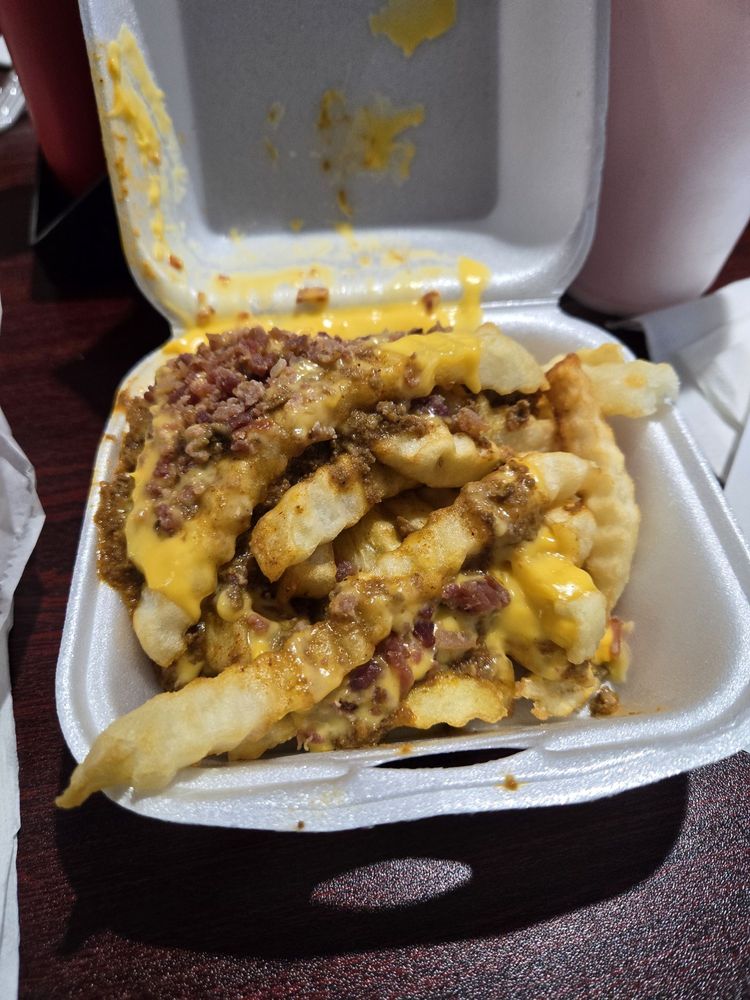 Ella’s Top Corral  Logo