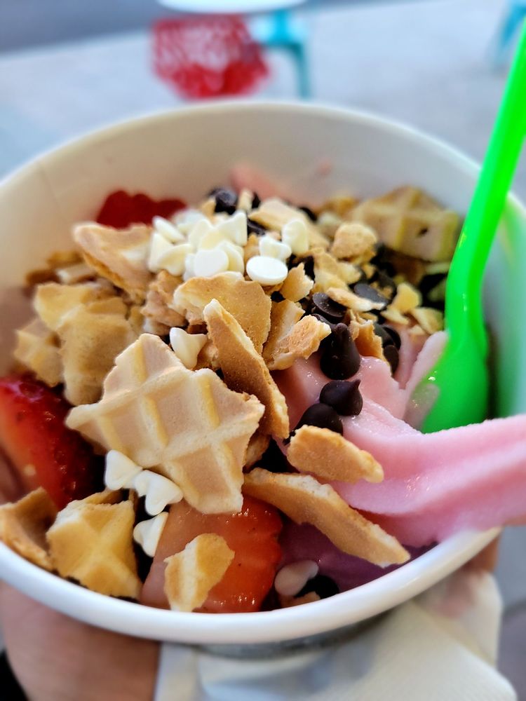 ZOYO FROZEN YOGURT TEMPE Updated August 2024 97 Photos & 104 Reviews 6350 S McClintock