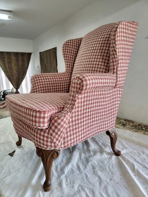 Custom Furniture Reupholstery Project - Custom Furniture Reupholstery Project