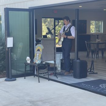 Monserate Winery - Live music on patio outdoor bar area - Wineries Near Me - Fallbrook, California
