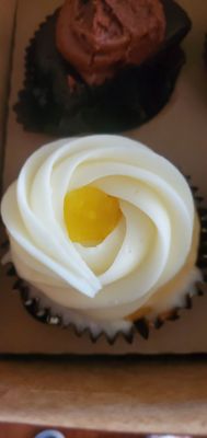 Southern Girl Desserts by null