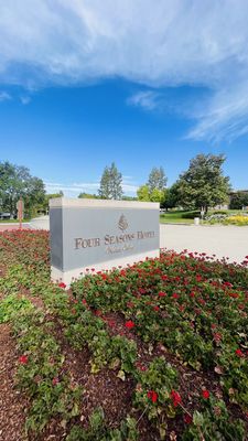 Four Seasons Hotel Westlake Village, California by null