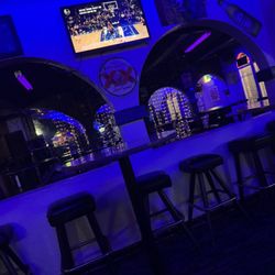 Firefly Lounge - Karaoke bar!