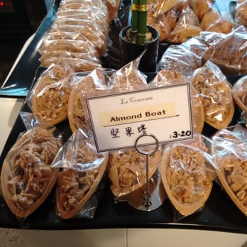 La Couronne Cake Boutique - Bakeries Near Me - Auckland, AUK