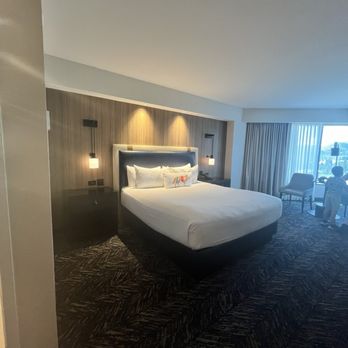 Caesars Republic - Room - Casinos Near Me - Stateline, Nevada Caesars Republic - Room - Casinos Near Me - Stateline, Nevada