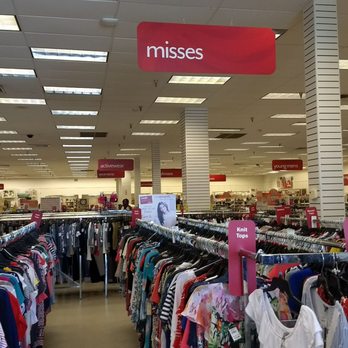 Bealls Outlet - MIsses department and a wide view of the various departments. - Department Stores Near Me - Melbourne, Florida