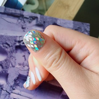 Tutti Nails & Spa - Love the accents - Nail Salons Near Me - Burlington, Massachusetts