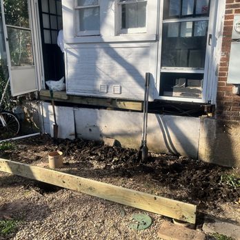 DFW Foundation Repair Services - No beam supporting the door. - Foundation Repair Near Me - Dallas, Texas DFW Foundation Repair Services - No beam supporting the door. - Foundation Repair Near Me - Dallas, Texas