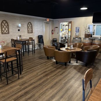 Moravia Wines - Tasting room 8-12-23 - Venues & Event Spaces Near Me - Fresno, California Moravia Wines - Tasting room 8-12-23 - Venues & Event Spaces Near Me - Fresno, California