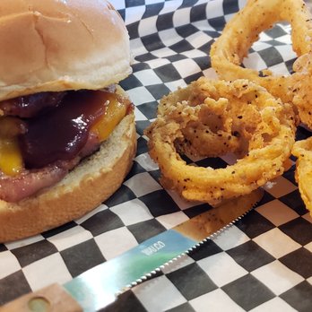 JC's Burger Bar - BBQ Bacon Burger w/Onion Rings - Burgers Near Me - Coppell, Texas