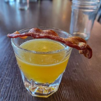 The Warming Hut - New American Near Me - Mammoth Lakes, California The Warming Hut - New American Near Me - Mammoth Lakes, California