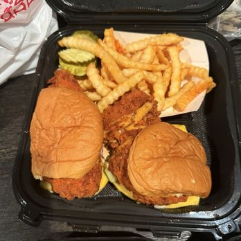 Dave's Hot Chicken - Dave's #2: 2 Sliders w/ Fries - Chicken Shop Near Me - Sacramento, California Dave's Hot Chicken - Dave's #2: 2 Sliders w/ Fries - Chicken Shop Near Me - Sacramento, California