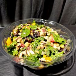 Oliyo 34 - Berry Salad