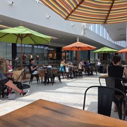 Melt Gelato & Crepe Cafe - Seating
