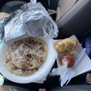 Tita's Pupuseria Lonchera - Two pupusas de Frijole y Queso - Mexican Near Me - Buttonwillow, California Tita's Pupuseria Lonchera - Two pupusas de Frijole y Queso - Mexican Near Me - Buttonwillow, California